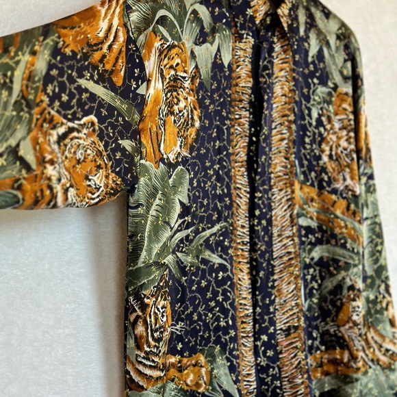 Vtg BRAVO men’s metallic silk tiger animal print gold browns button up shirt L - Picture 11 of 16